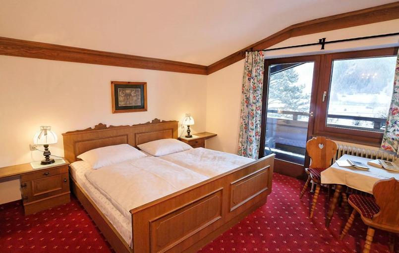 Apartments Nindl Neukirchen am Großvenediger Стая снимка